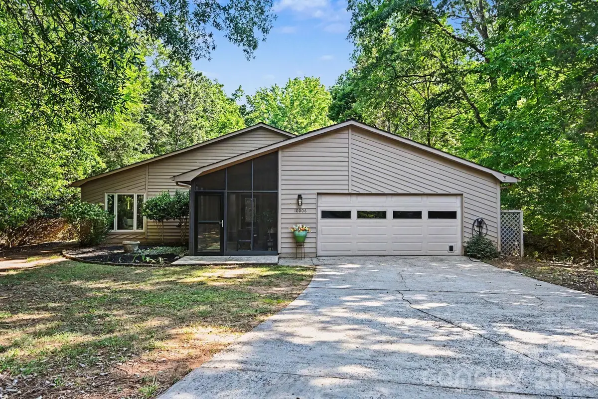 10006 Stoneleigh Lane, Charlotte, NC 28277 - #1