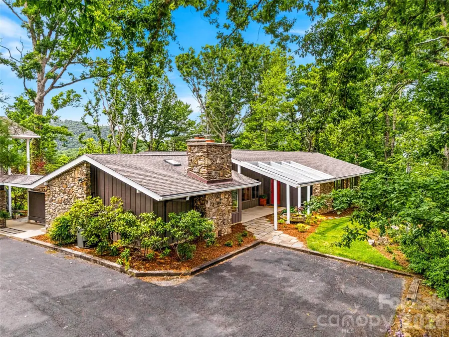 4 Kent Place, Asheville, NC 28804 - #2