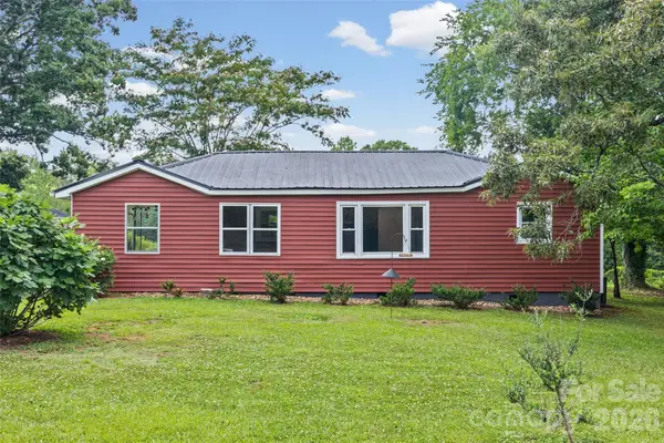 2236 Mountain Gap Road, Richburg, SC 29729