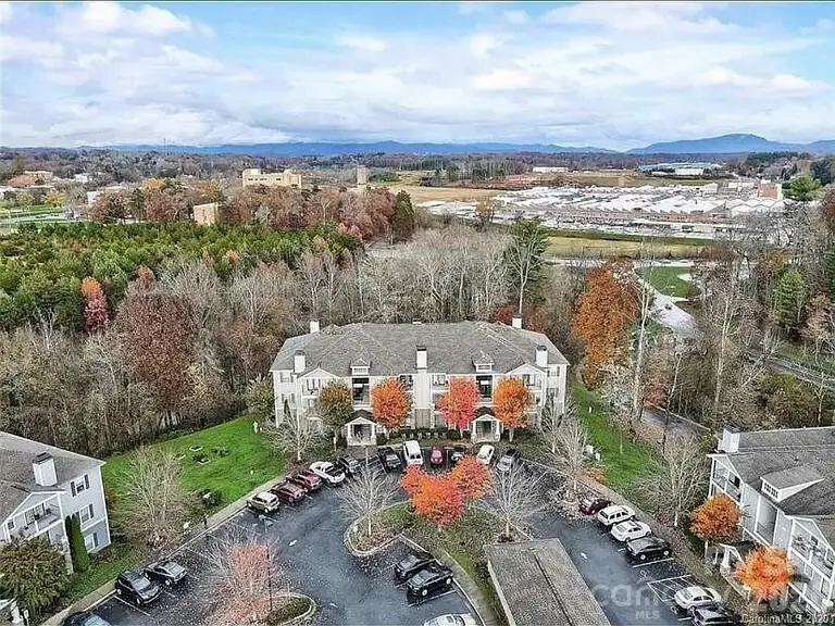 300 Vista Lake Drive #3, Candler, NC 28715 - #2