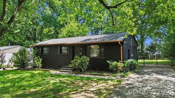 2616 Springway Drive, Charlotte, NC 28205