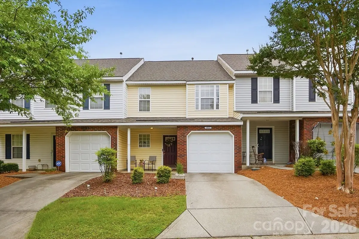 10618 Pointed Leaf Court, Charlotte, NC 28213 - #1