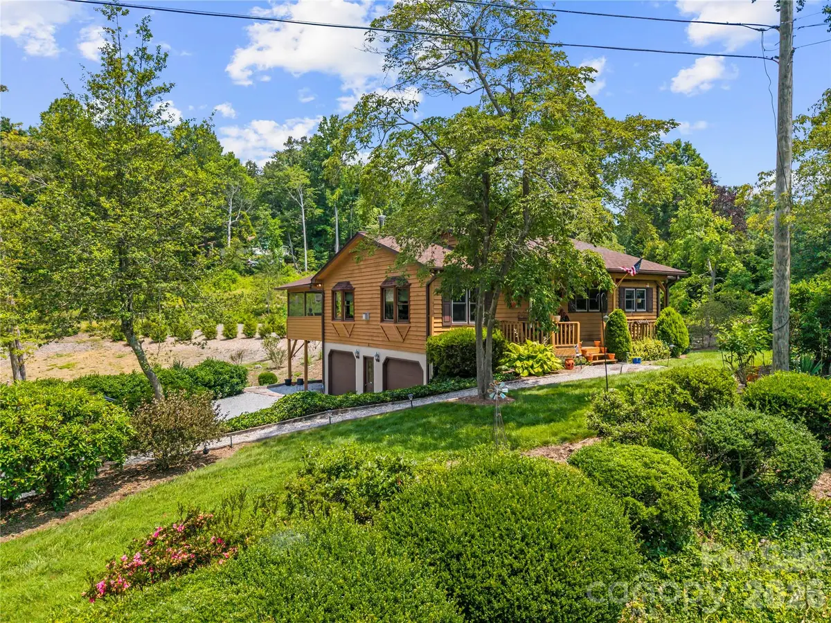 6 Kendra Road, Hendersonville, NC 28792 - #1
