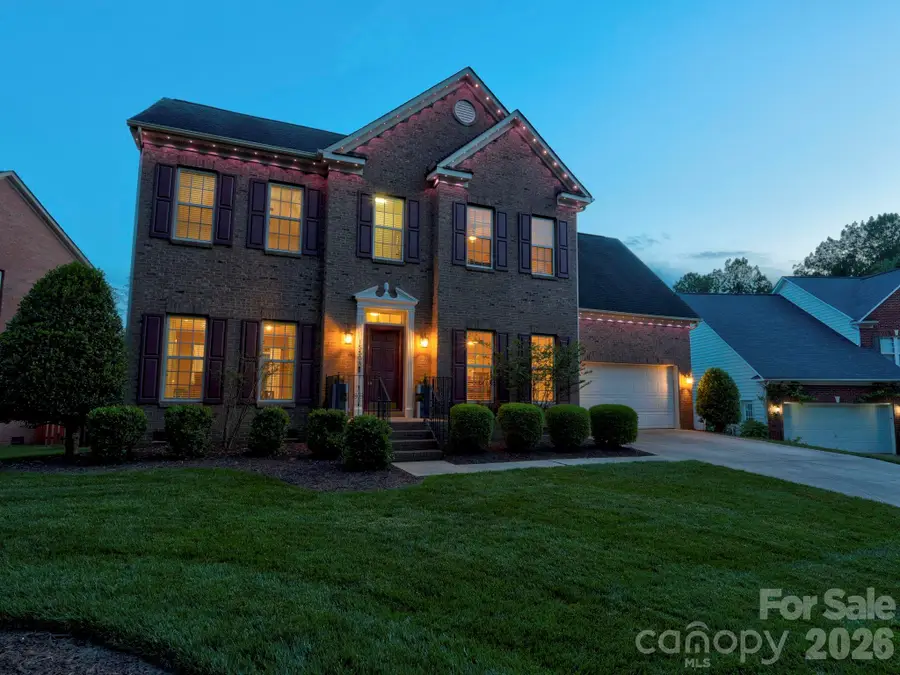 15505 Robsart Court, Charlotte, NC 28277 - #3