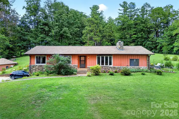 71 Green Vale Drive, Leicester, NC 28748