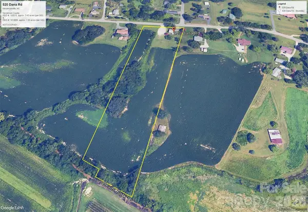 520 Dana Road, Hendersonville, NC 28792