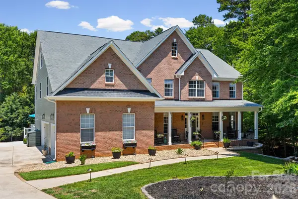 121 Isle Run Drive, Mooresville, NC 28117