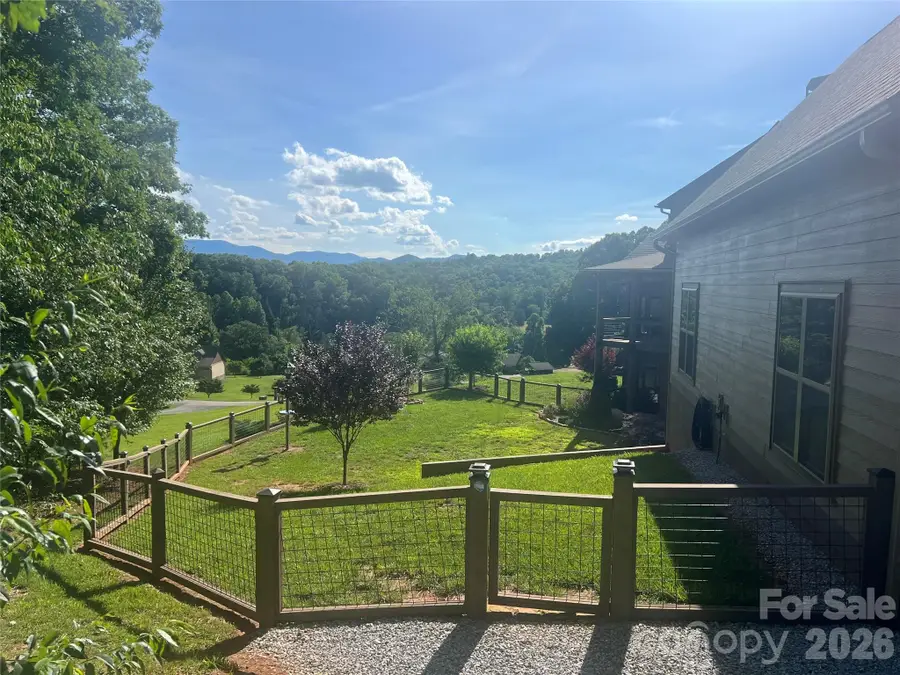 1052 Porter Creek Drive, Franklin, NC 28734 - #3