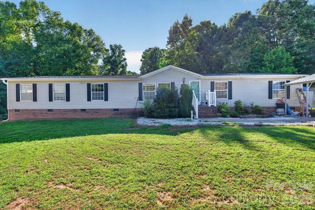 140 Teak Drive, Statesville, NC 28625 - #1