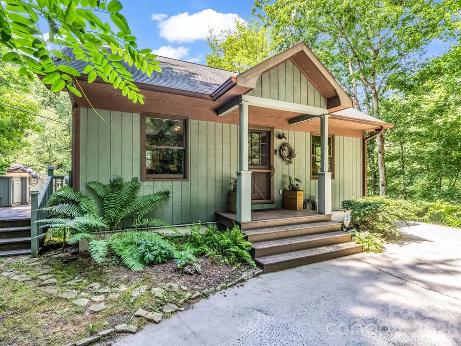 9390 East Fork Road, Brevard, NC 28712 - #2