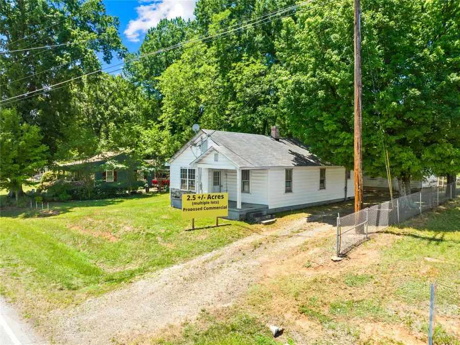 914 Wall Street, Statesville, NC 28677 - #3