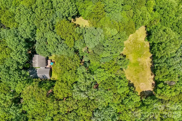 6366 Green Oak Drive, Stanfield, NC 28163