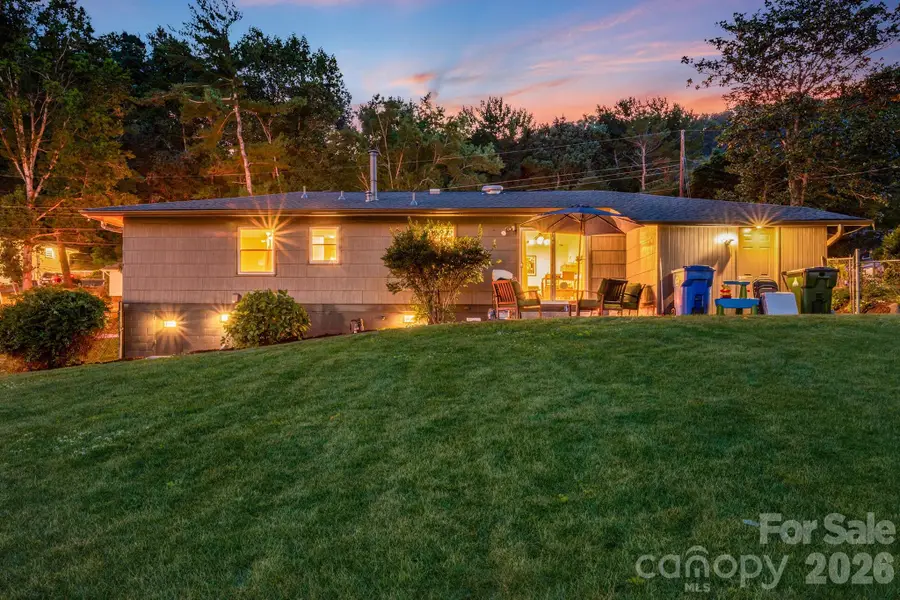 5 Hillview Road, Asheville, NC 28805 - #2