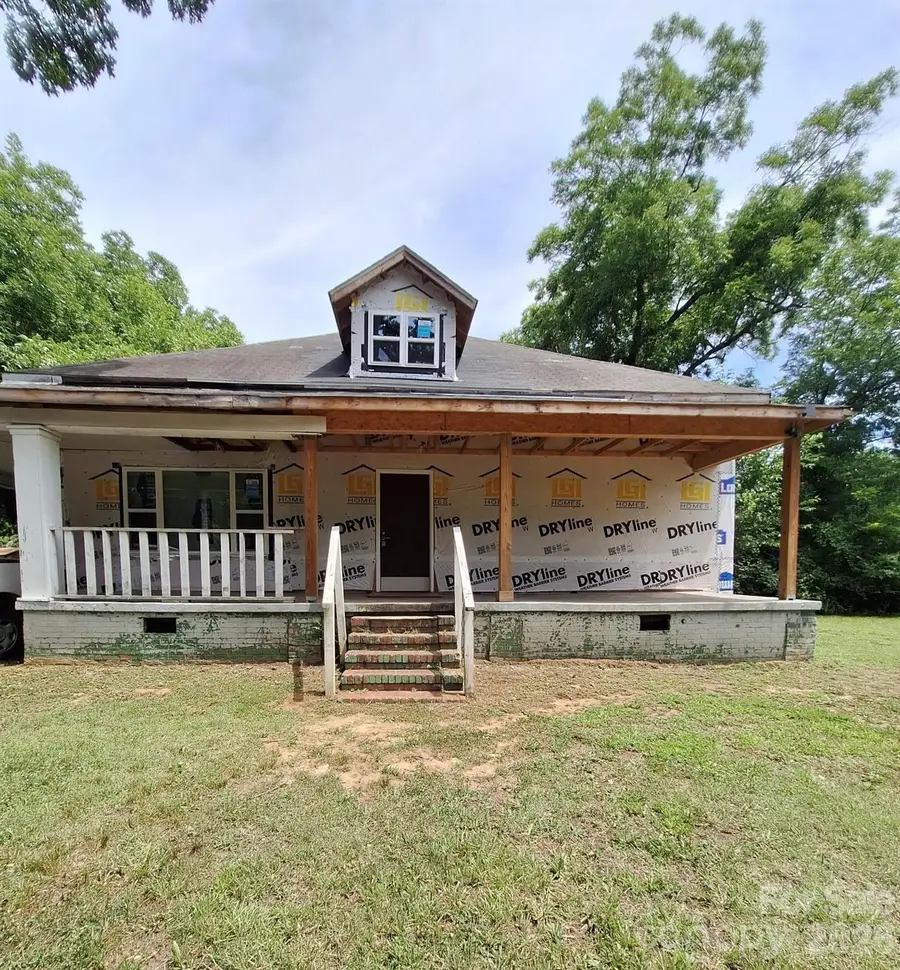 687 Parkway Drive, Chester, SC 29706 - #2