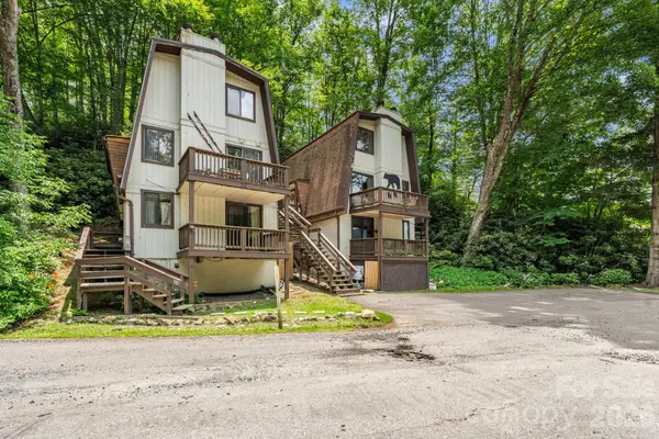 30 Creekside Drive #A, Banner Elk, NC 28604
