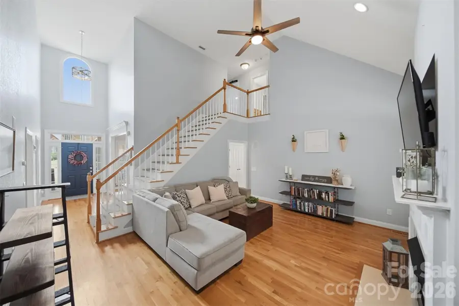 1753 30th Avenue Drive Ne, Hickory, NC 28601 - #3