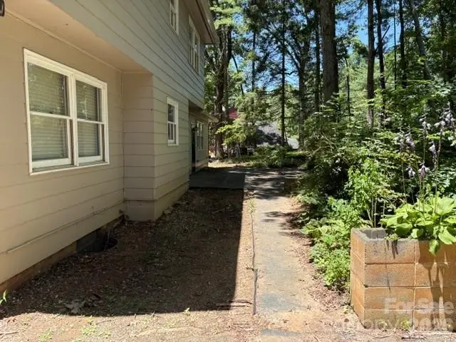 31 Spring Forest Circle, Asheville, NC 28803 - #2