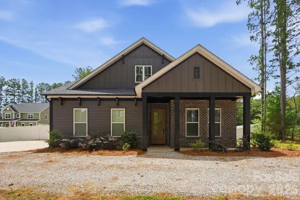 322 Shinnville Road, Mooresville, NC 28115