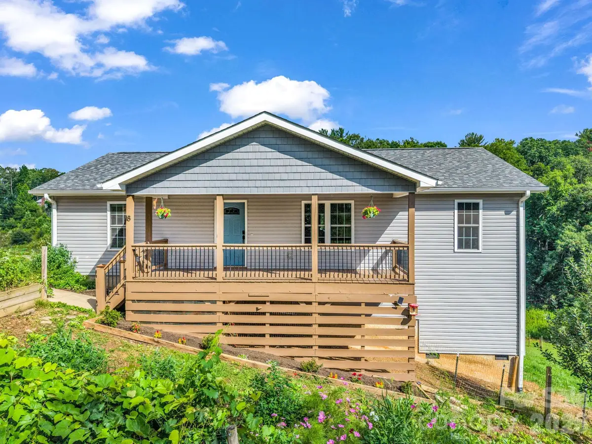 18 Old Chapman Place, Leicester, NC 28748 - #1