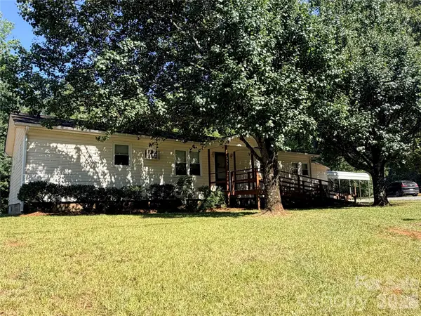 5945 Flowes Store Road, Concord, NC 28025