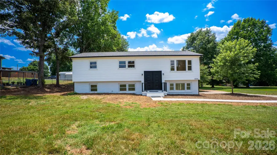 2330 40th Avenue Court Ne, Hickory, NC 28601 - #2