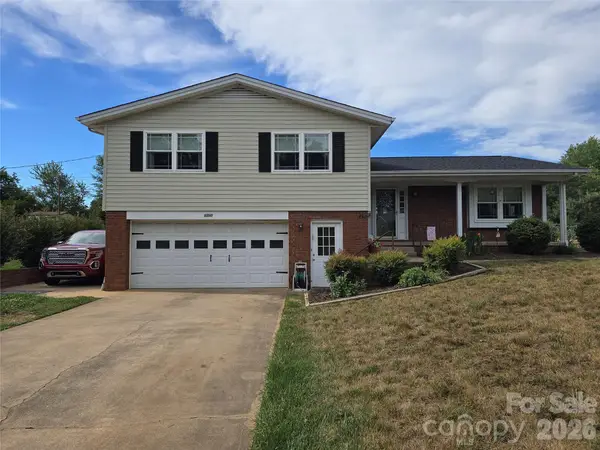 5760 Valley Field Road #3, Hickory, NC 28602