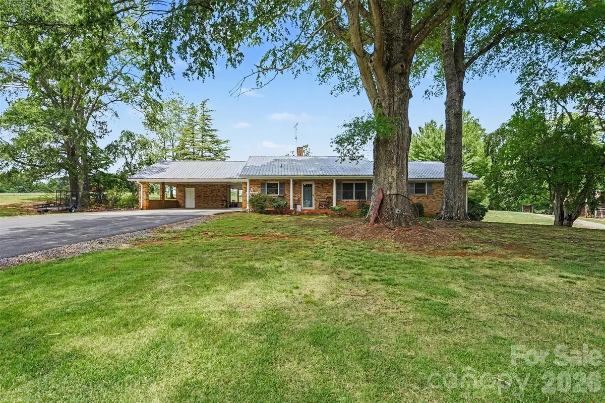 591 Mullis Road, Union Grove, NC 28689 - #1