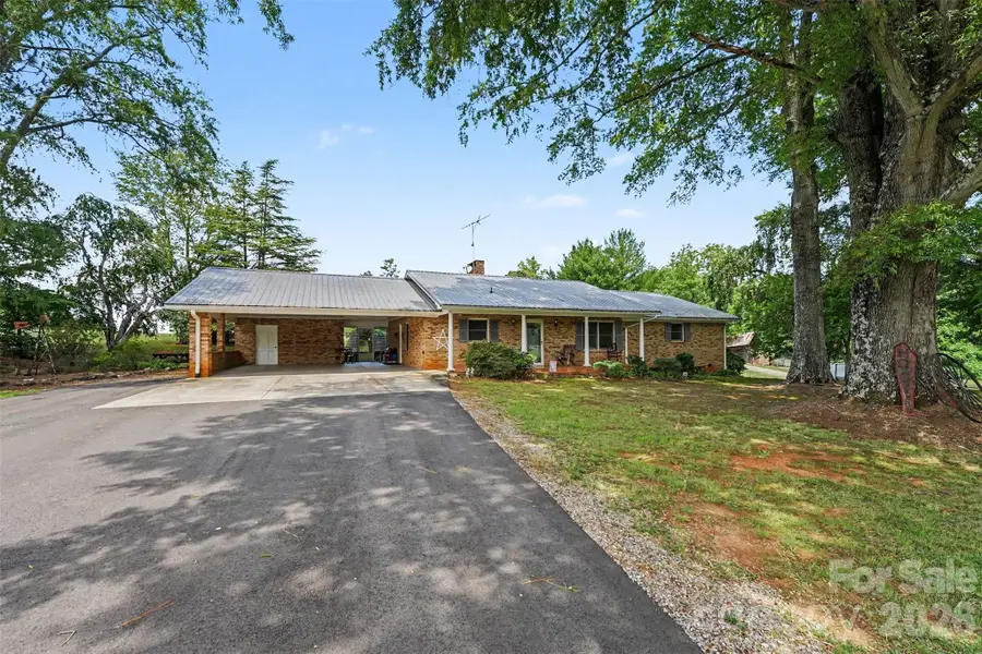 591 Mullis Road, Union Grove, NC 28689 - #3