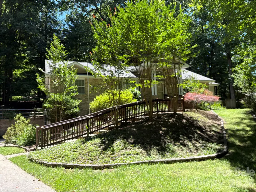206 Camellia Way, Laurel Park, NC 28739 - #2
