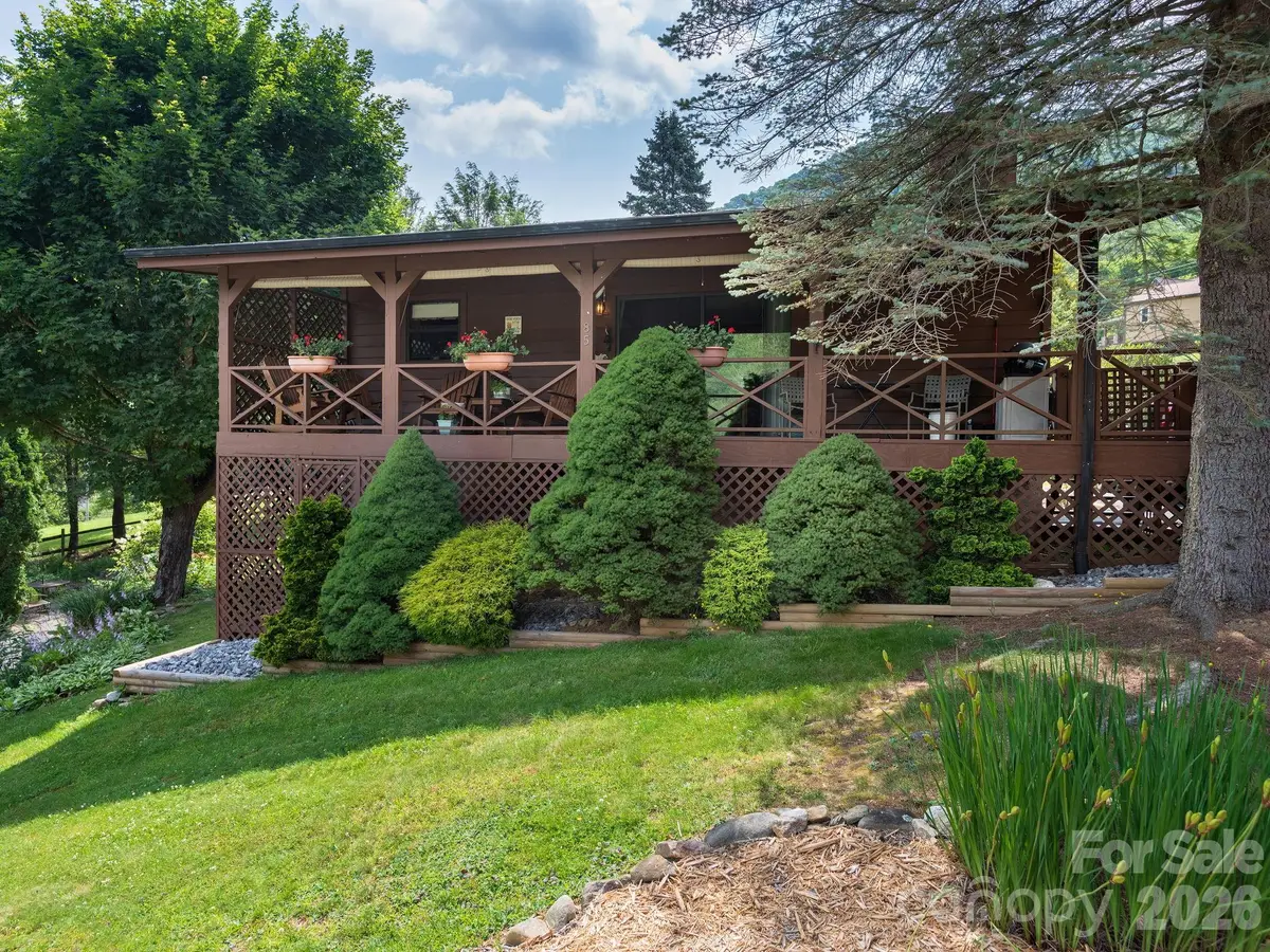 85 Hillcrest Road, Maggie Valley, NC 28751 - #1
