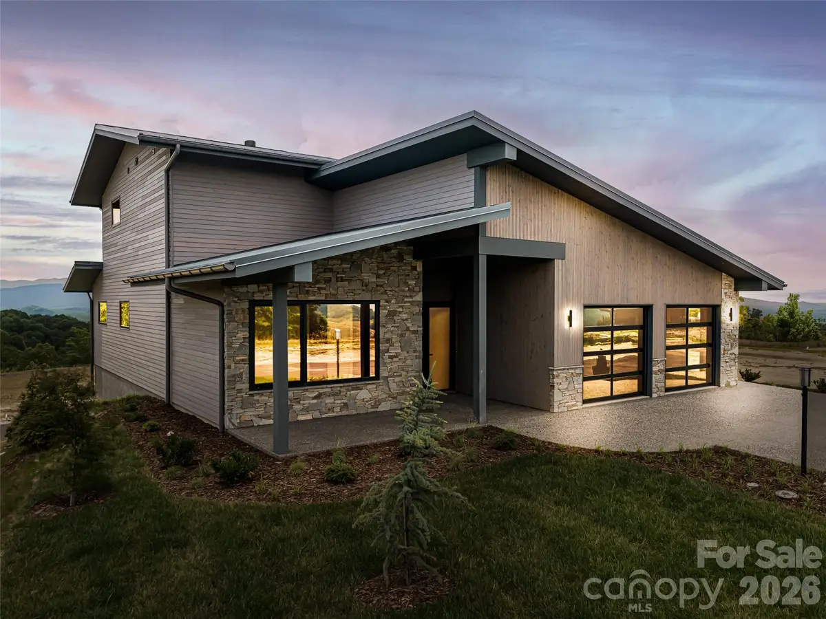 24 S Watchman Drive #10 & 11, Hendersonville, NC 28791 - #1