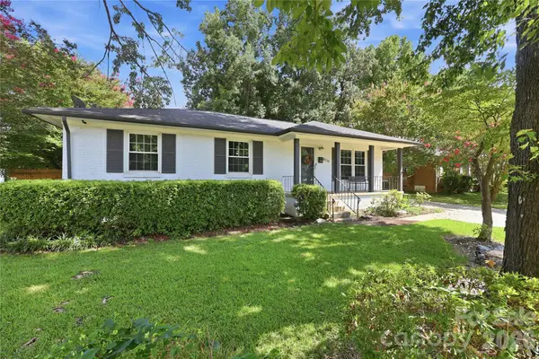 4116 Tipperary Place, Charlotte, NC 28215