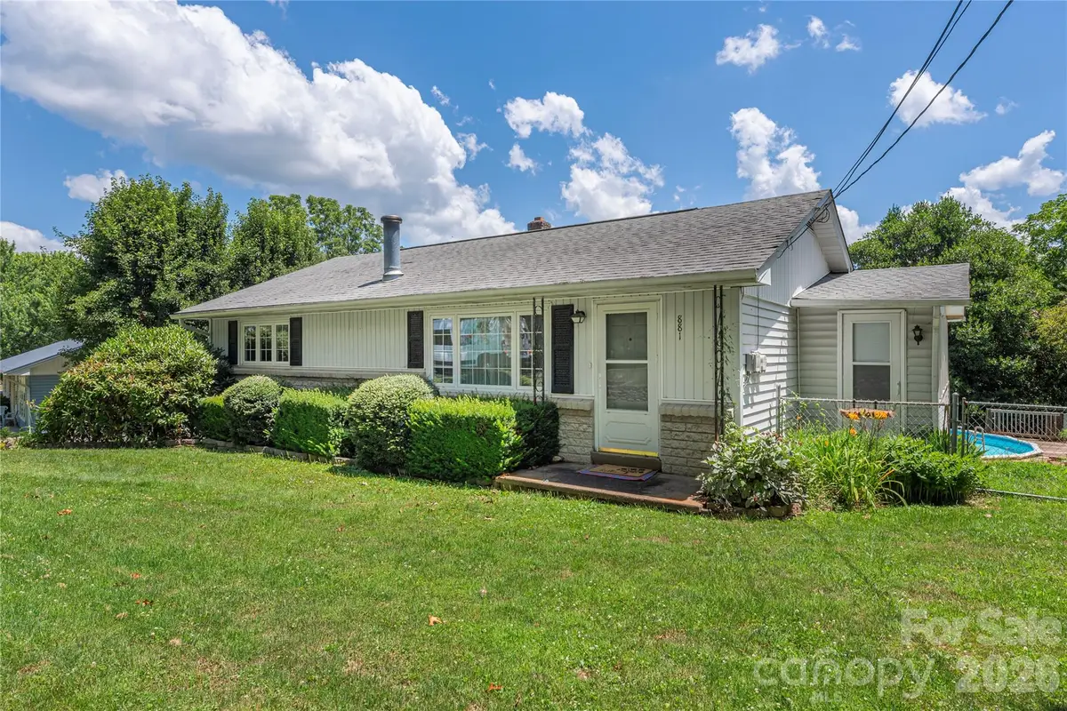 881 Mulberry Street, Clyde, NC 28721 - #1