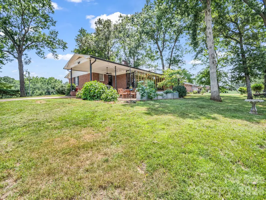 201 Lincoln Road, Forest City, NC 28043 - #2