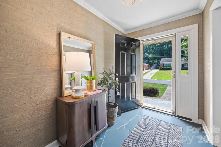 3826 Severn Avenue, Charlotte, NC 28210 - #3