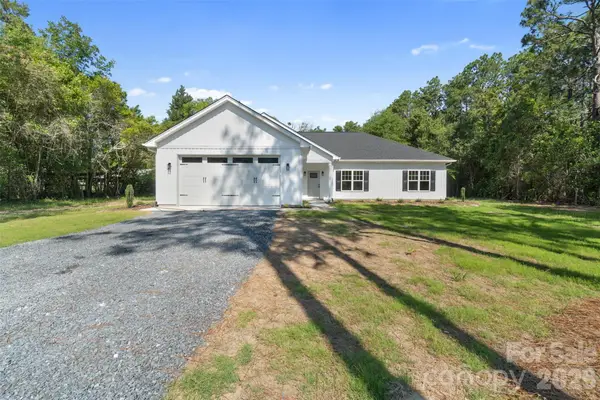 120 N Grape Street, Pinebluff, NC 28373