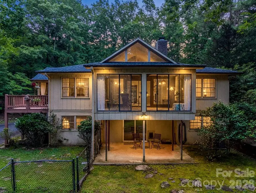 390 Mountain Laurel Drive, Columbus, NC 28722 - #2