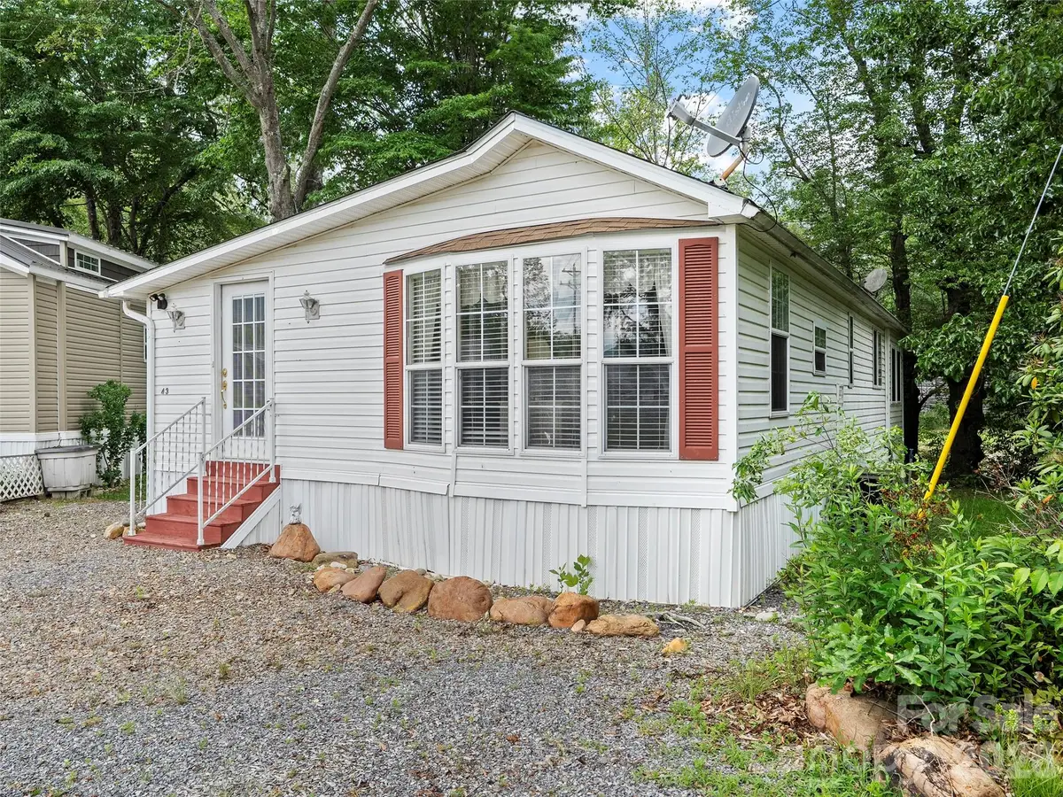 43 Pike Point, Waynesville, NC 28785 - #1