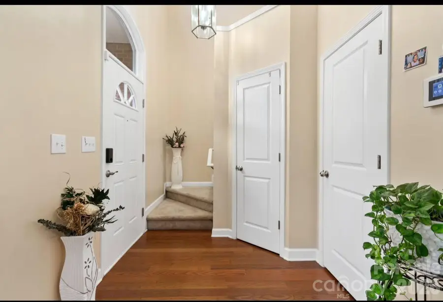 8409 Scotney Bluff Avenue, Charlotte, NC 28273 - #2