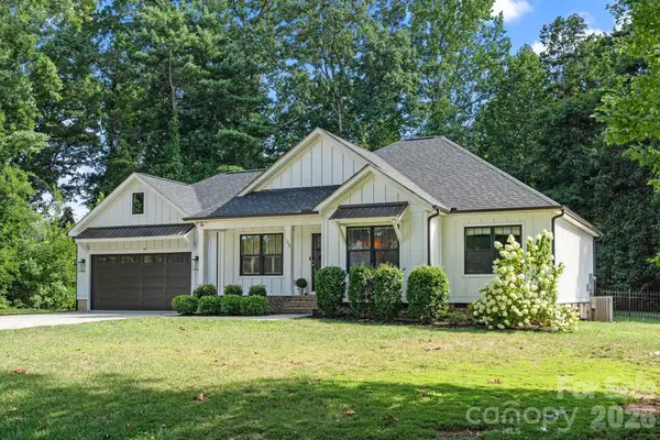 109 Logan Lane, Belmont, NC 28012
