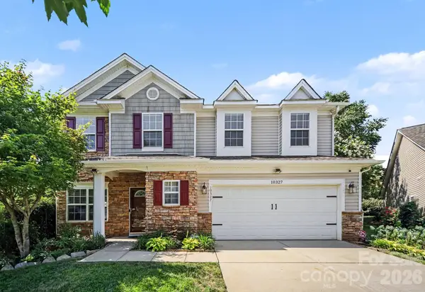 10327 Barrands Lane, Charlotte, NC 28278