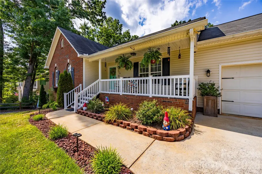 173 Ruthaven Drive, Bessemer City, NC 28016 - #2