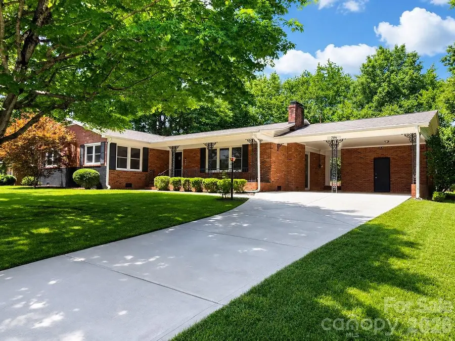 706 Hedrick Drive, Statesville, NC 28677 - #2