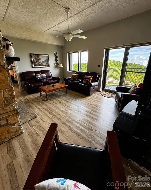 303 Sugar Top Drive #2813, Sugar Mountain, NC 28604