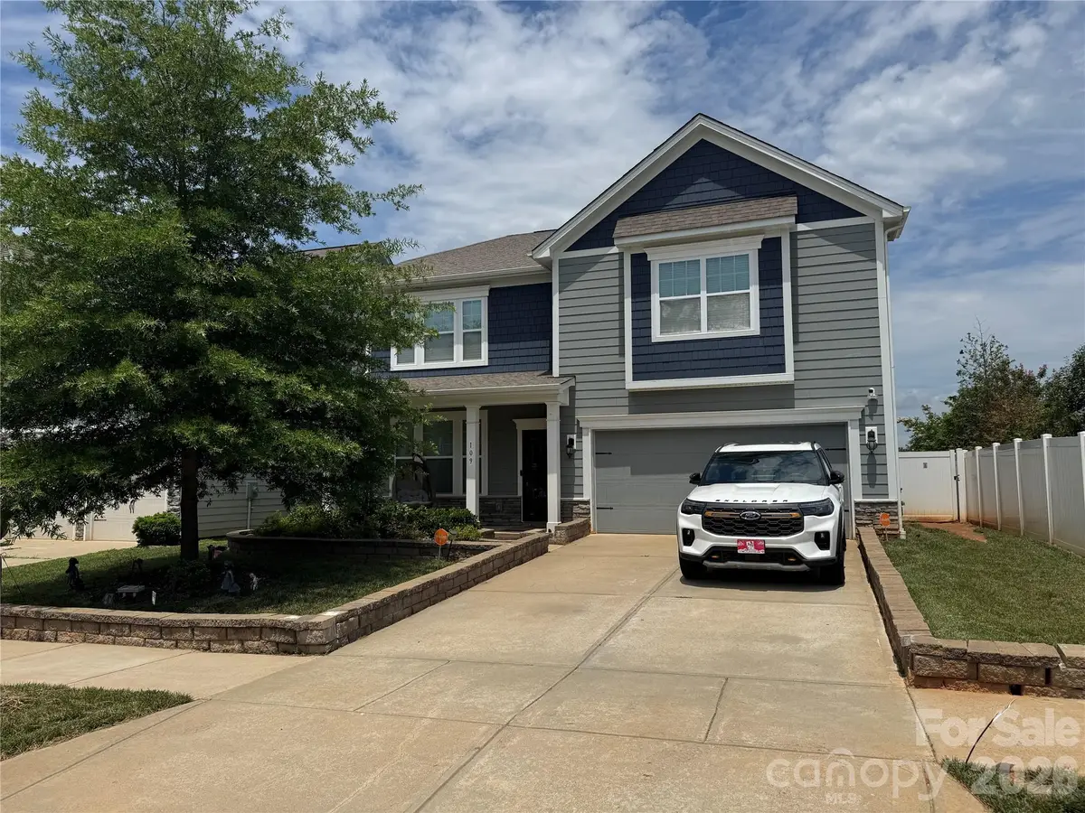 109 E Americana Drive, Mooresville, NC 28115 - #1