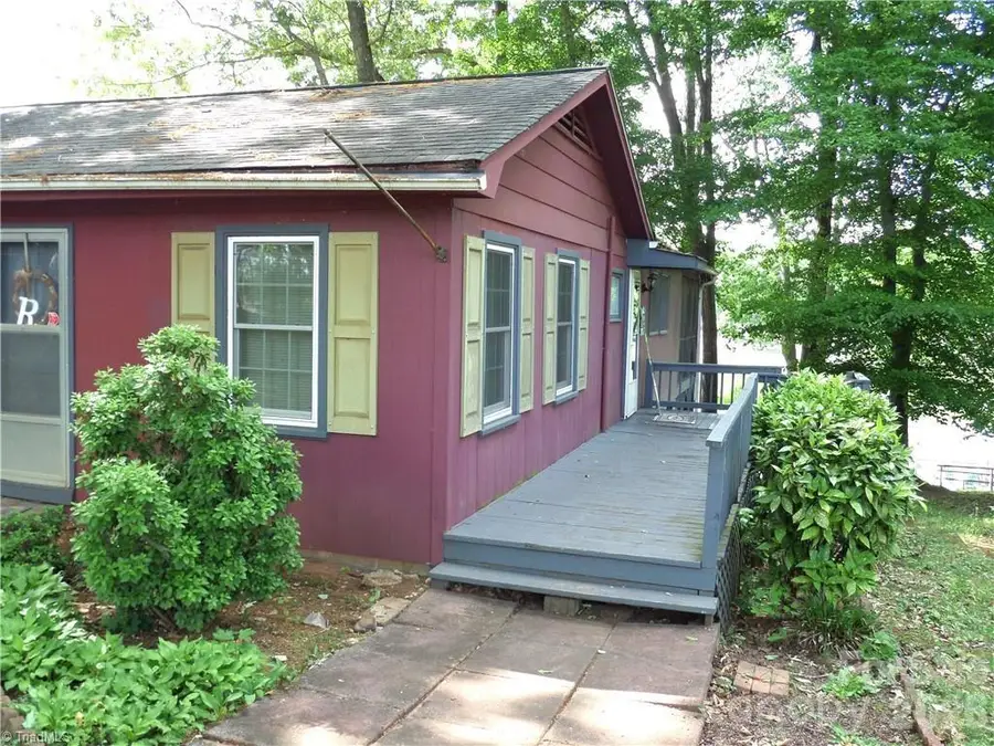 1220 Lake Drive 9 None, Lexington, NC 27292 - #3