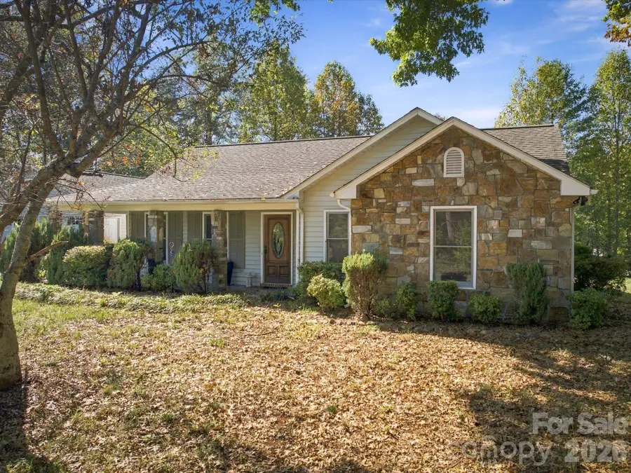 4284 Oakland Drive #1, Morganton, NC 28655 - #3