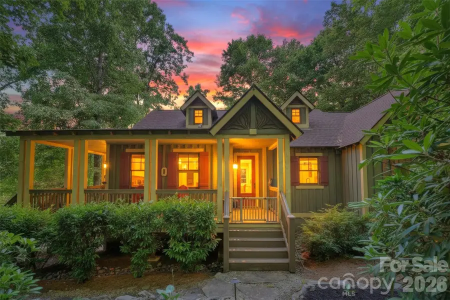 325 Hedgewood Drive, Tuckasegee, NC 28783 - #2