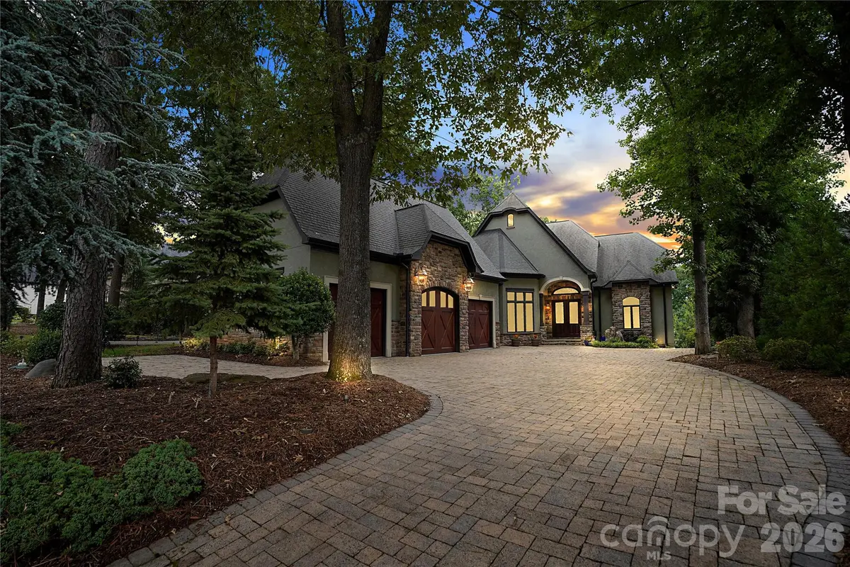 3255 Lake Pointe Drive, Belmont, NC 28012 - #1