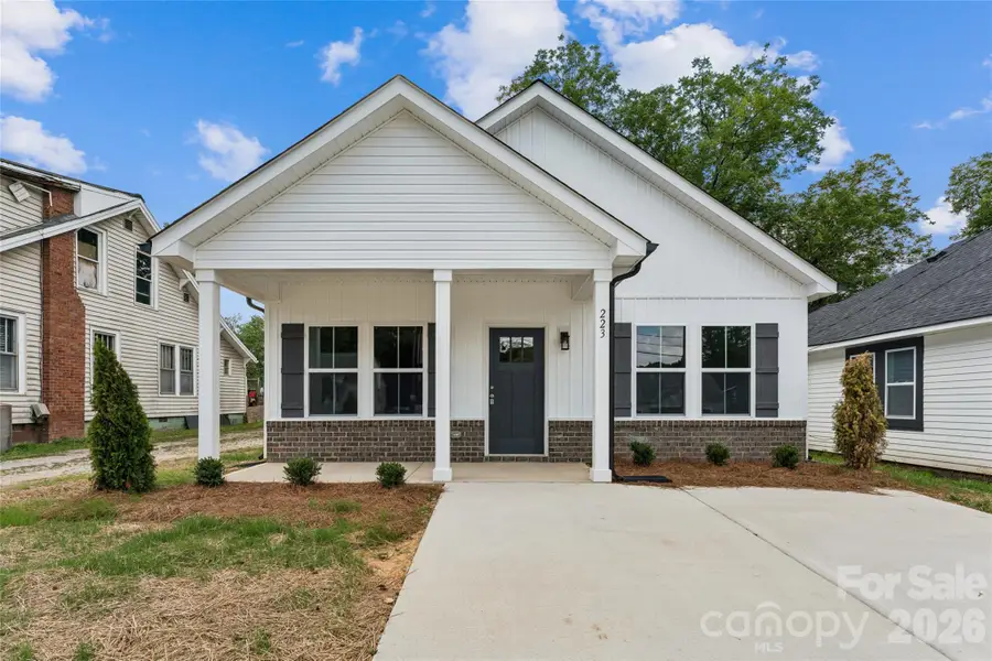 223 W 11th Street, Salisbury, NC 28144 - #3